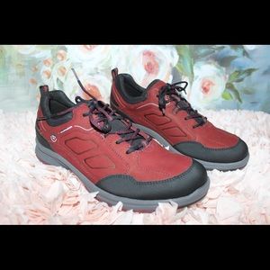 NWOT Allrounder Dascher Red Tex Sneaker